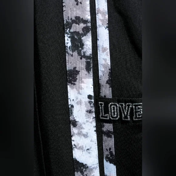 No Boundaries Love Joggers - Picture 3 of 5